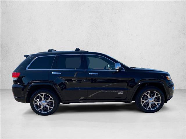Used 2020 Jeep Grand Cherokee Overland AWD/4WD image 5