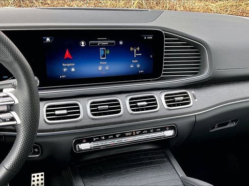 New 2026 Mercedes-Benz GLS 450 4MATIC image 7
