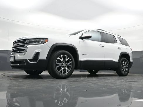 Certified 2023 GMC Acadia SLE w/ Driver Convenience Package AWD/4WD image 30