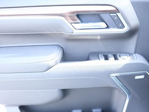 New 2026 Chevrolet Silverado 1500 RST AWD/4WD image 16