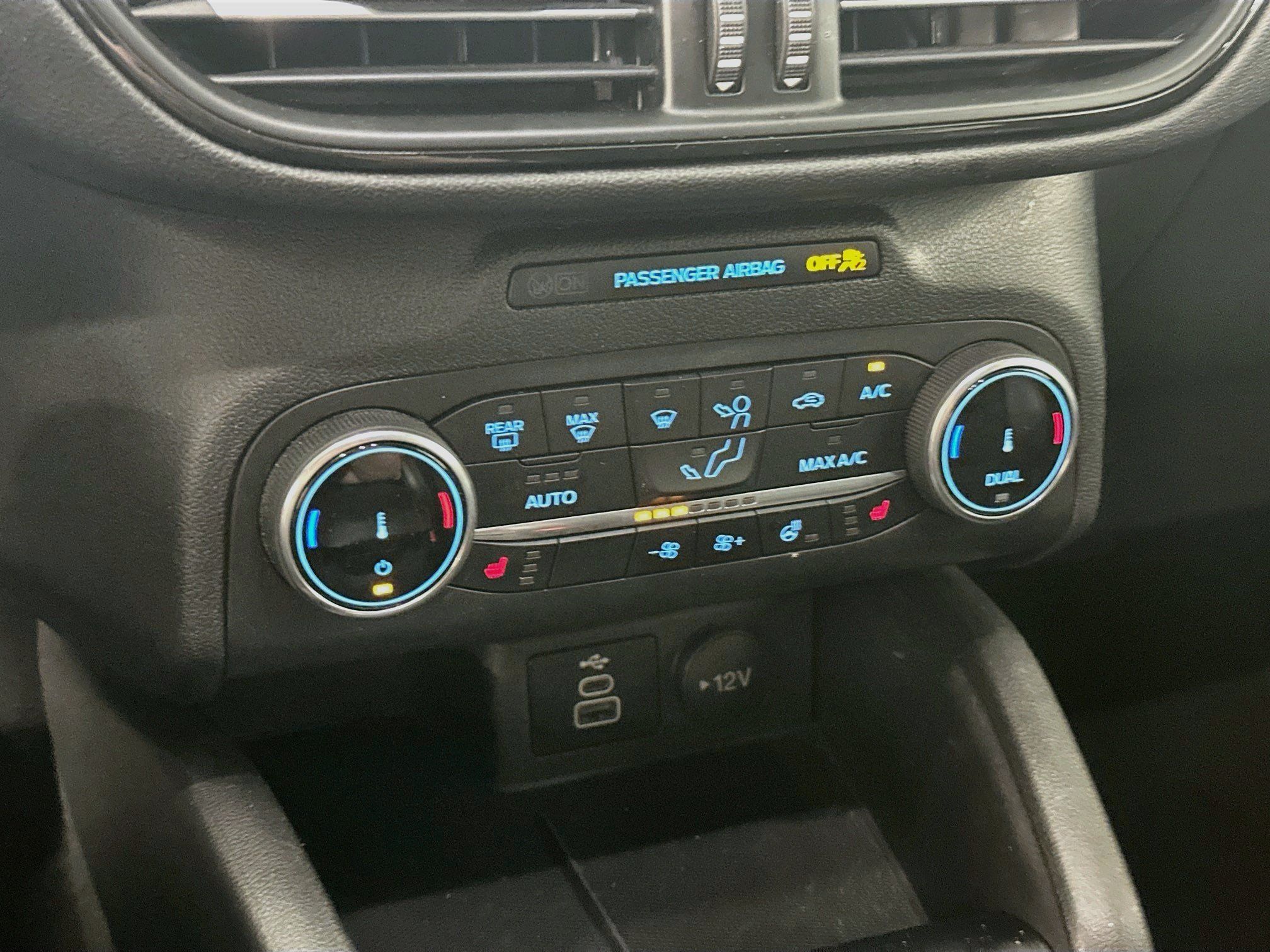 Used 2025 Ford Escape ST-Line Select AWD/4WD image 23