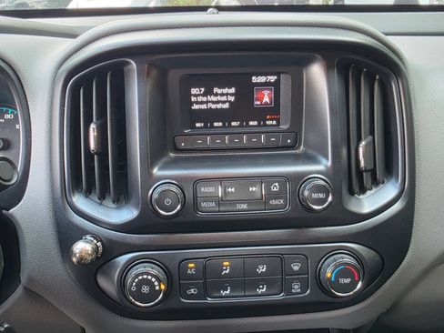 Used 2017 GMC Canyon 4x4 Extended Cab w/ Convenience Package image 14