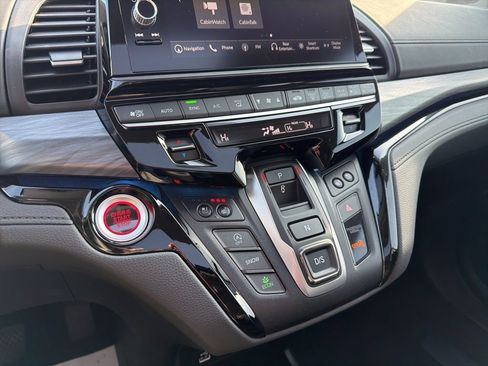 Certified 2026 Honda Odyssey Elite image 36