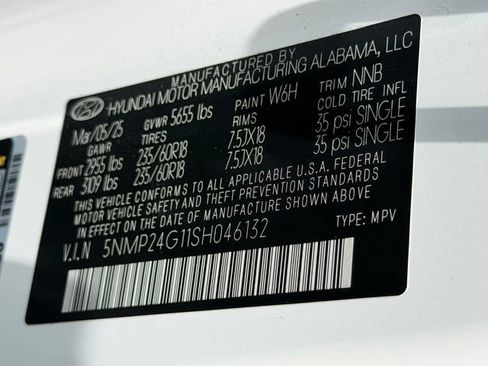 Used 2025 Hyundai Santa Fe SEL FWD image 5