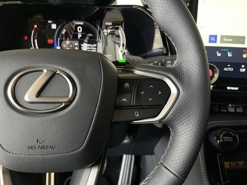 Certified 2026 Lexus NX 350h F Sport w/ Accessory Package (Z2) image 22