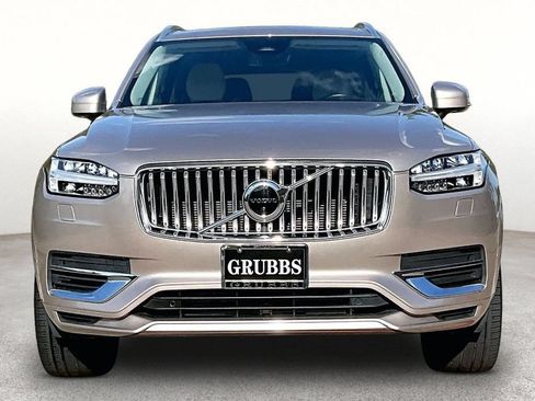 Used 2023 Volvo XC90 T8 Ultimate AWD/4WD image 4