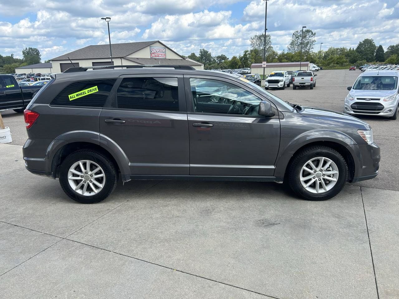 Used 2017 Dodge Journey SXT w/ Comfort/Convenience Group AWD/4WD image 4