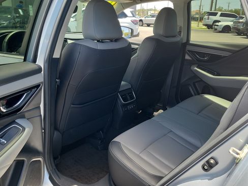 Used 2020 Subaru Outback Limited AWD/4WD image 14