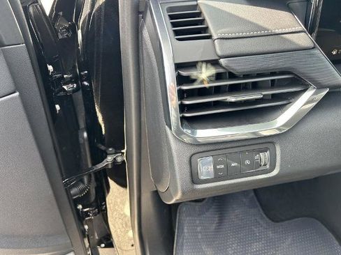 New 2026 GMC Acadia Elevation w/ Elevation Premium Package image 19