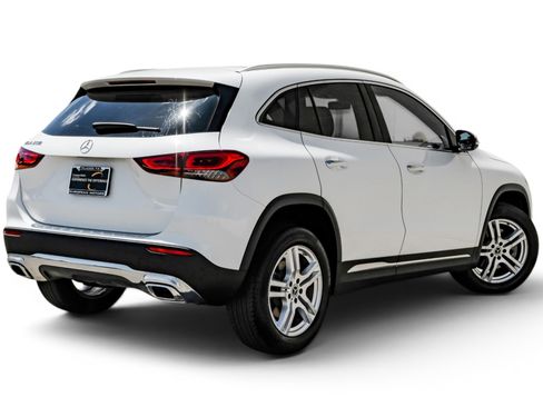 Used 2022 Mercedes-Benz GLA 250 image 8