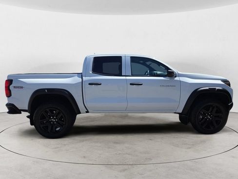 Certified 2025 Chevrolet Colorado Trail Boss AWD/4WD image 4