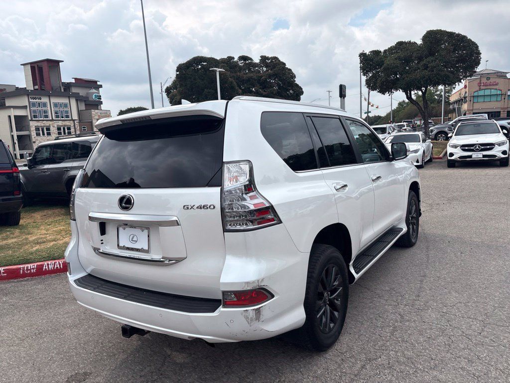 Used 2023 Lexus GX 460 Premium AWD/4WD image 5