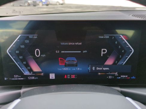 Certified 2023 BMW 330i xDrive Sedan w/ Driving Assistance Package image 11