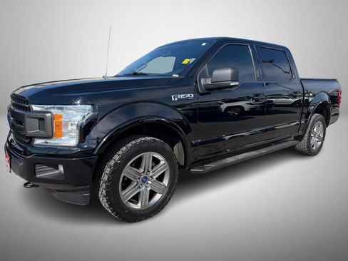 Used 2018 Ford F150 XLT w/ Equipment Group 302A Luxury image 2