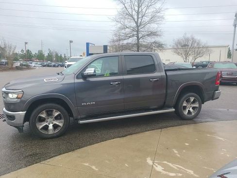 Used 2021 RAM 1500 Laramie image 2
