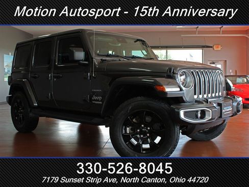 Used 2021 Jeep Wrangler Unlimited Sahara w/ Uconnect 4C Nav & Sound Group AWD/4WD image 2