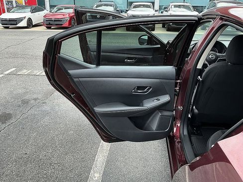 Used 2025 Nissan Sentra SV FWD image 23