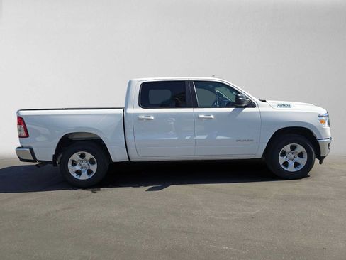 Used 2022 RAM 1500 Big Horn AWD/4WD image 2