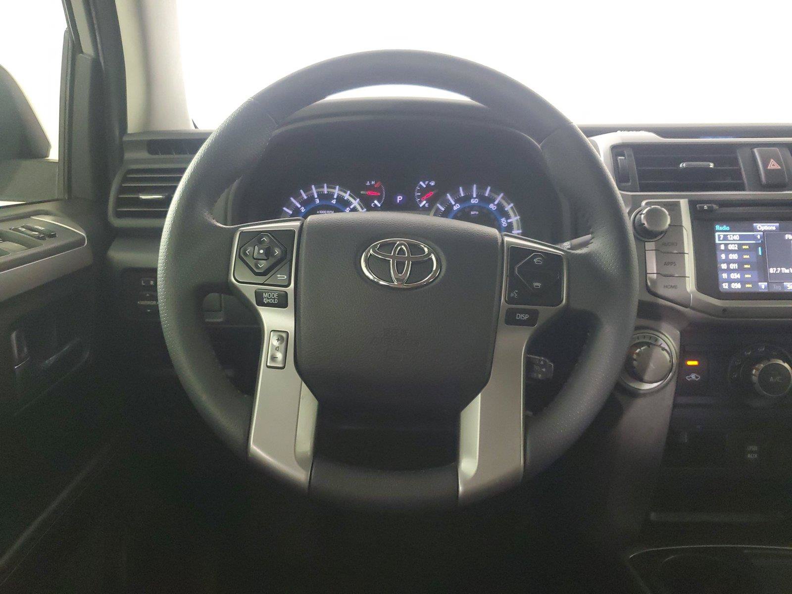 Used 2017 Toyota 4Runner SR5 RWD image 13