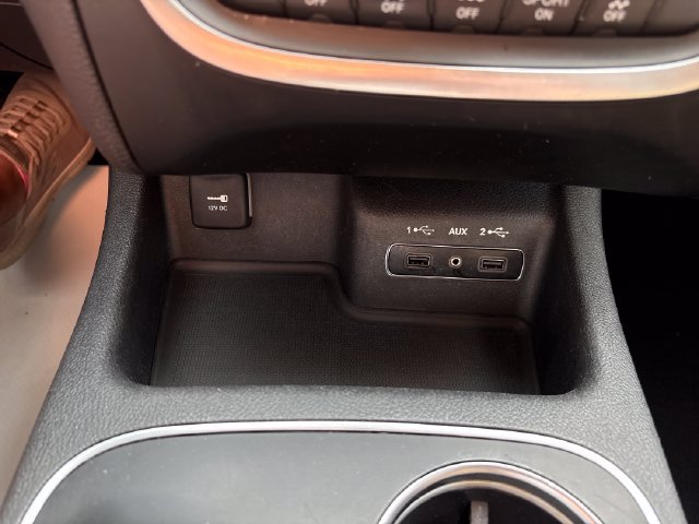 Used 2019 Dodge Durango SXT AWD/4WD image 17
