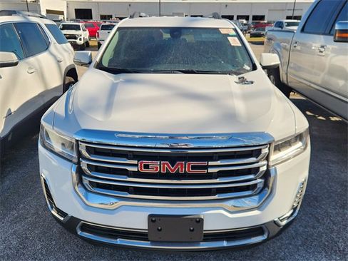 Used 2023 GMC Acadia SLE w/ Driver Convenience Package image 2
