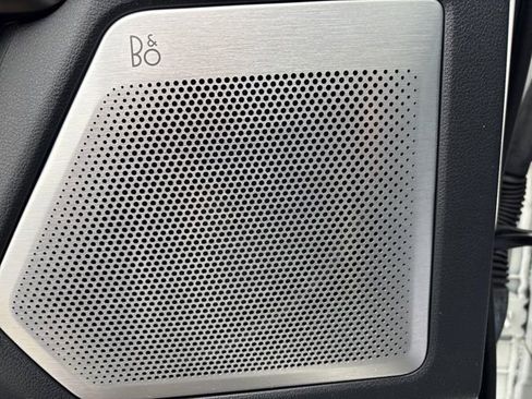 Used 2024 Ford F150 Platinum w/ Equipment Group 702A High image 11