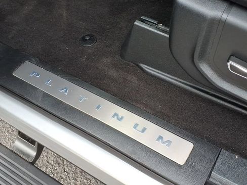 Certified 2019 Ford F150 Platinum w/ Equipment Group 701A Luxury AWD/4WD image 15