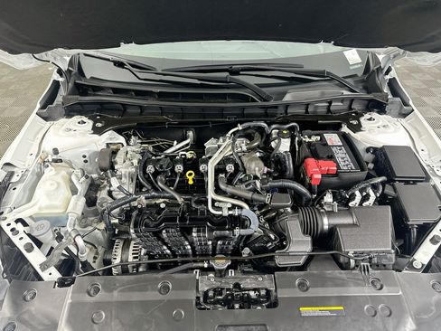 Used 2024 Nissan Altima 2.5 SV FWD image 33