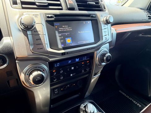 Used 2019 Toyota 4Runner Limited AWD/4WD image 17