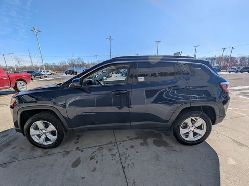 Used 2019 Jeep Compass Latitude w/ Cold Weather Group image 7