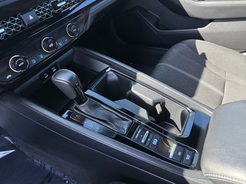 Used 2024 Honda Accord Sport image 13