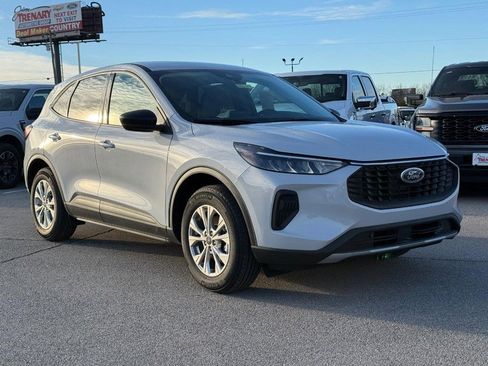New 2026 Ford Escape Active image 2