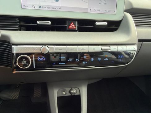 Certified 2024 Hyundai Ioniq 5 SEL AWD/4WD image 19