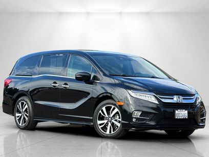 Used 2018 Honda Odyssey Elite