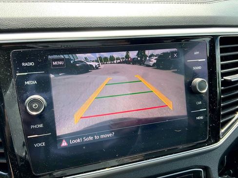 Used 2018 Volkswagen Atlas SEL AWD/4WD image 28
