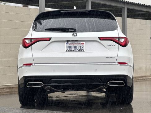Certified 2024 Acura MDX SH-AWD w/ Technology Package image 9