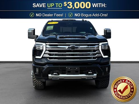 Used 2024 Chevrolet Silverado 3500 High Country w/ High Country Premium Package AWD/4WD image 11