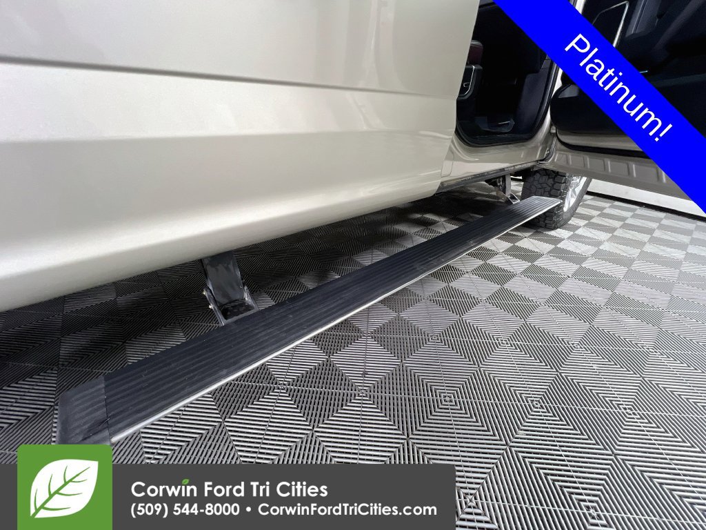 Used 2017 Ford F350 Platinum w/ Platinum Ultimate Package AWD/4WD image 31