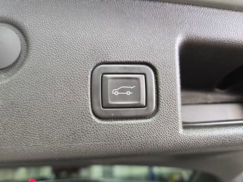 Used 2024 Chevrolet Equinox LT w/ LPO, Floor Liner Package image 16