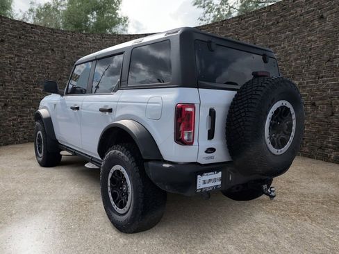 Used 2021 Ford Bronco 4-Door w/ Sasquatch Package AWD/4WD image 4