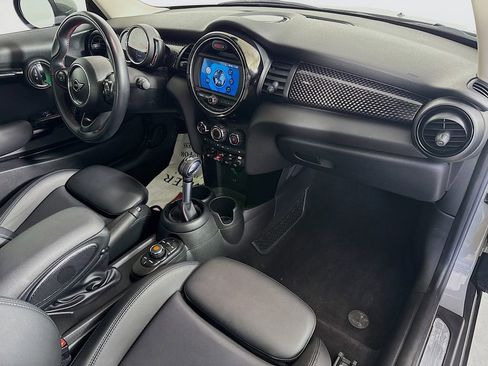 Used 2019 MINI Cooper S w/ Signature Upholstery Package image 34
