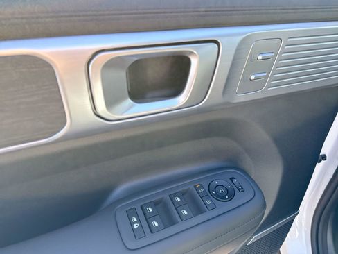 New 2026 Hyundai Santa Fe Limited image 16