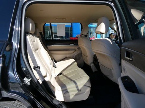 Used 2021 Jeep Grand Cherokee L Limited image 16