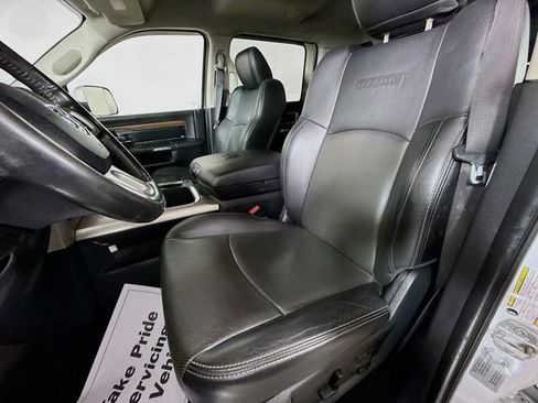 Used 2017 RAM 3500 Laramie AWD/4WD image 22