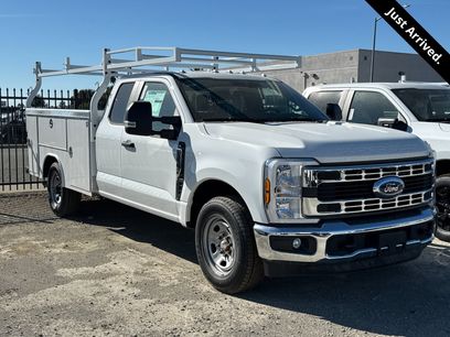 New 2025 Ford F350 XL w/ XL Chrome Package