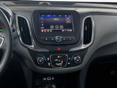 Used 2020 Chevrolet Equinox LS w/ LS Convenience Package image 11