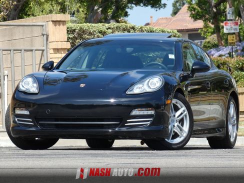 Used 2011 Porsche Panamera 4 AWD/4WD image 4