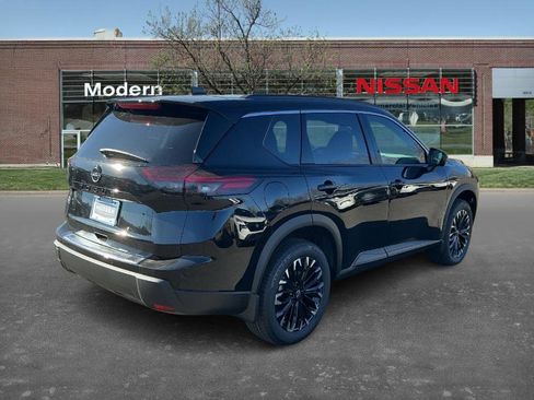 New 2026 Nissan Rogue SV image 4