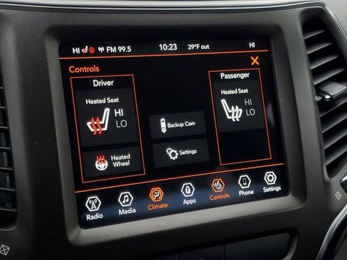 Used 2020 Jeep Cherokee Trailhawk w/ Cold Weather Group image 25