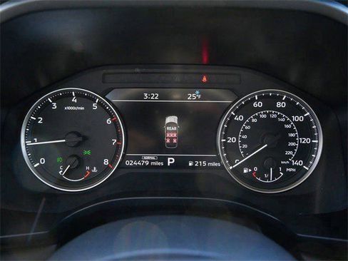 Used 2025 Mitsubishi Outlander SE image 19